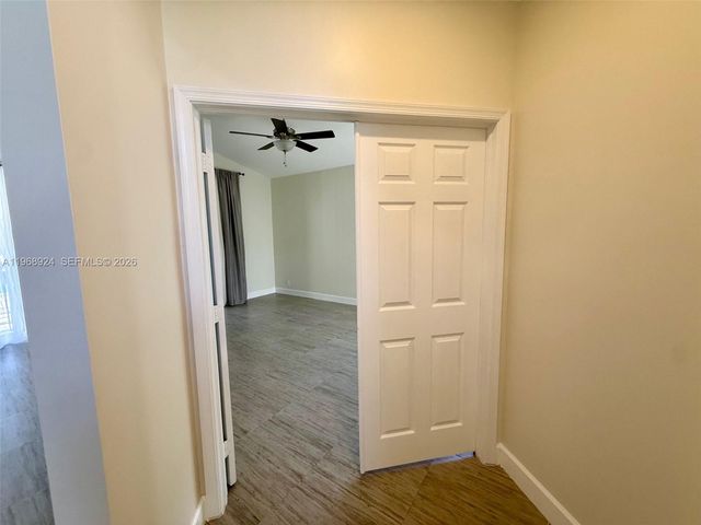 2644 Miller Ct, Weston, FL 33332