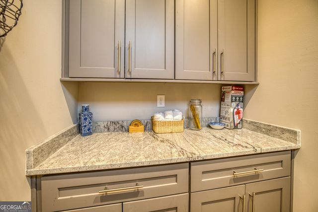 1722 High Summit Drive, Talking Rock, GA 30175