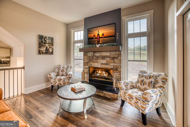 1722 High Summit Drive, Talking Rock, GA 30175