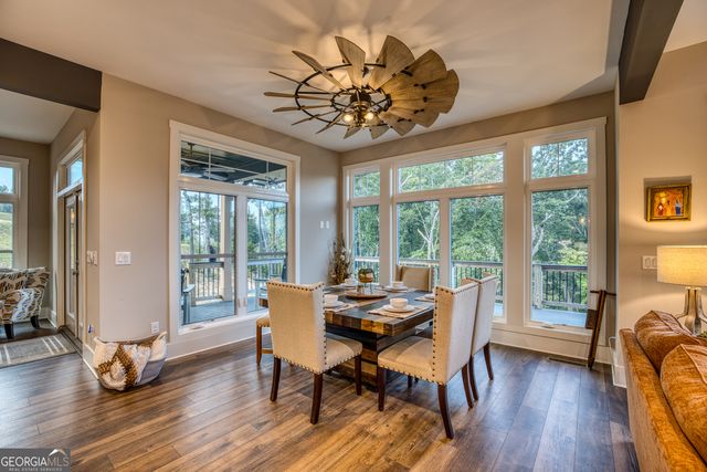 1722 High Summit Drive, Talking Rock, GA 30175