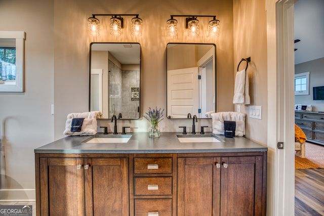 1722 High Summit Drive, Talking Rock, GA 30175