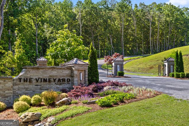 1722 High Summit Drive, Talking Rock, GA 30175