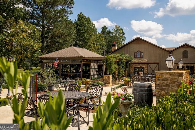 1722 High Summit Drive, Talking Rock, GA 30175