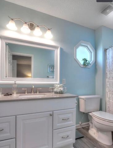 2415 Navigator Circle, Dalzell, SC 29040