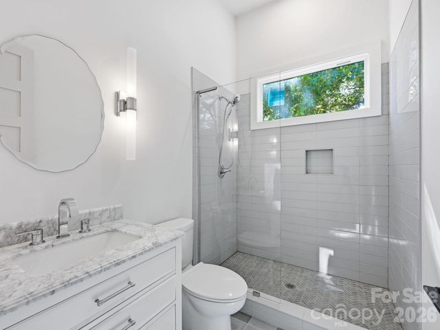 124 Clipper Lane, Mooresville, NC 28117