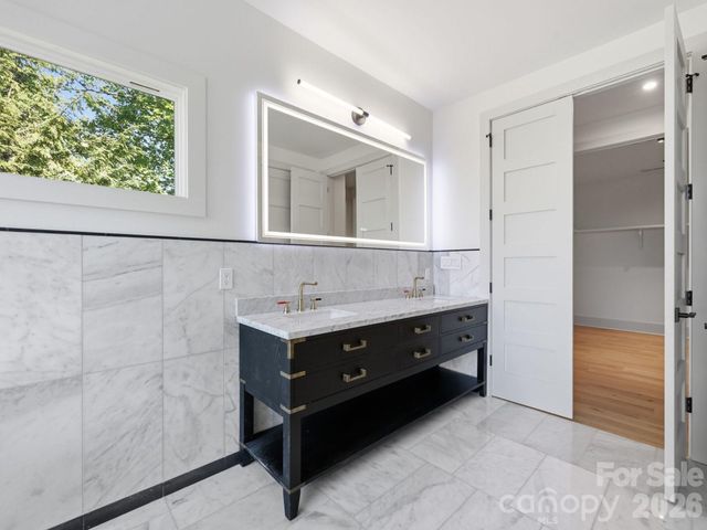124 Clipper Lane, Mooresville, NC 28117