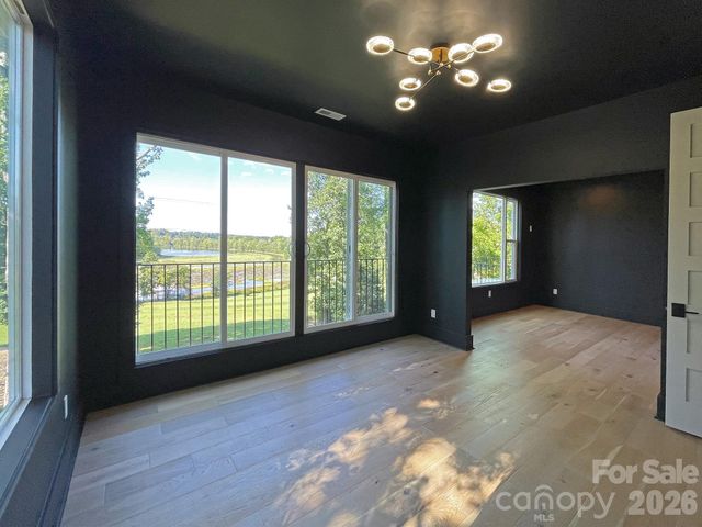 124 Clipper Lane, Mooresville, NC 28117