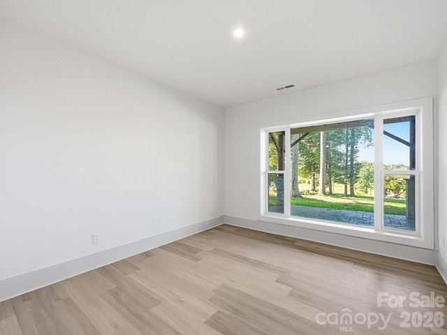 124 Clipper Lane, Mooresville, NC 28117