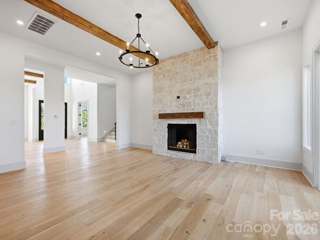 124 Clipper Lane, Mooresville, NC 28117