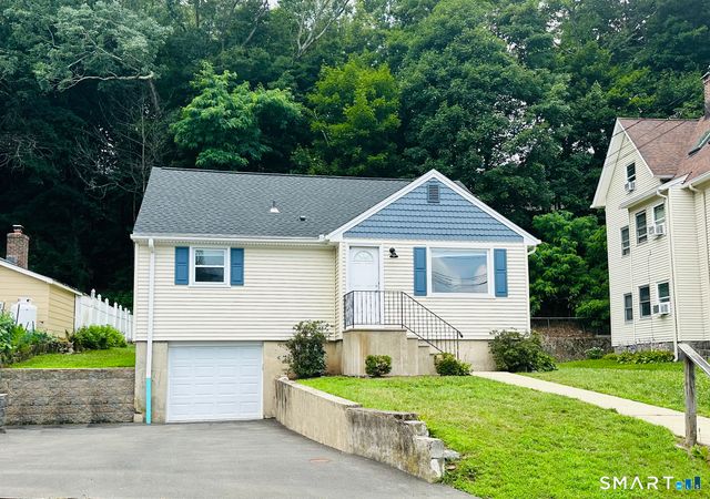 136 Hillside Avenue, Shelton, CT 06484