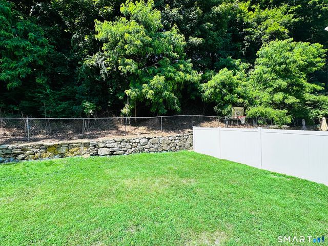 136 Hillside Avenue, Shelton, CT 06484