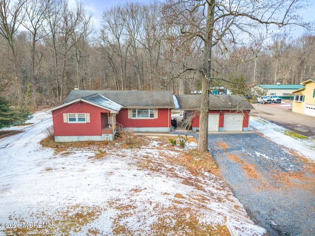 103 Fresh Ponds Road, South Brunswick, NJ 08512