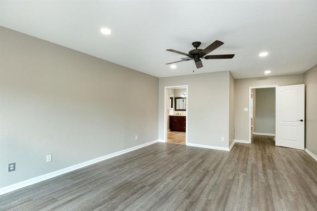 2412 Willow WAY, Round Rock, TX 78664