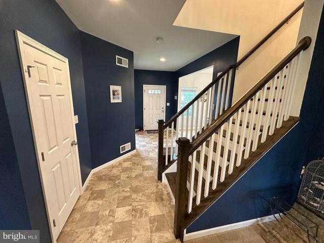 20 GREENVIEW DR, Shrewsbury, PA 17361