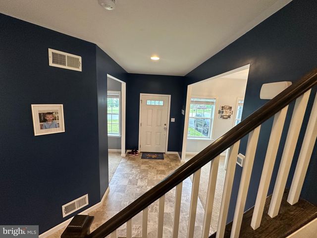 20 GREENVIEW DR, Shrewsbury, PA 17361