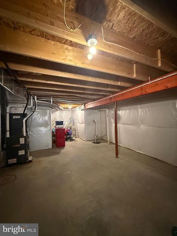 20 GREENVIEW DR, Shrewsbury, PA 17361
