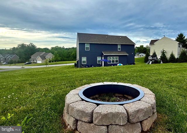 20 GREENVIEW DR, Shrewsbury, PA 17361