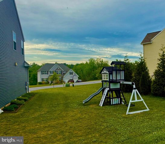 20 GREENVIEW DR, Shrewsbury, PA 17361