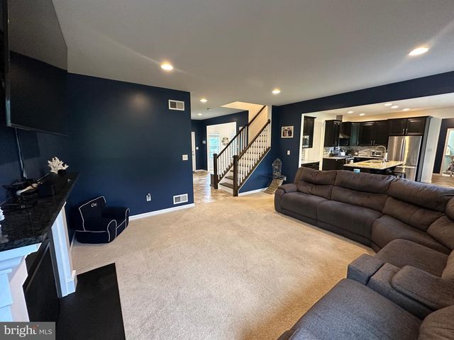 20 GREENVIEW DR, Shrewsbury, PA 17361