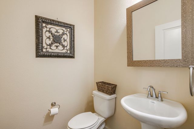 6449 Iron Horse Boulevard, North Richland Hills, TX 76180