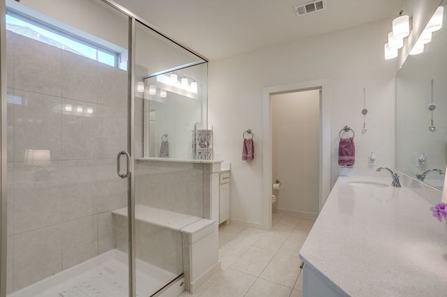 6449 Iron Horse Boulevard, North Richland Hills, TX 76180