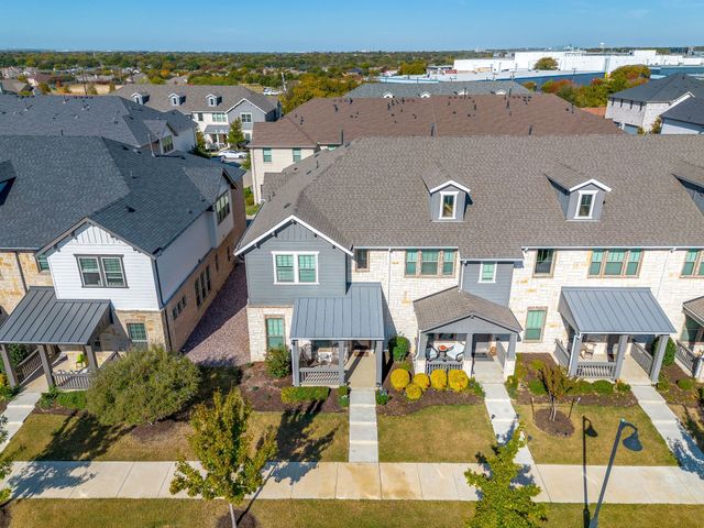 6449 Iron Horse Boulevard, North Richland Hills, TX 76180