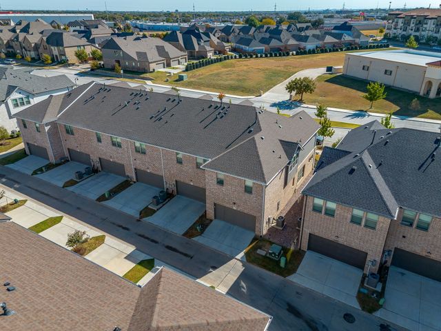 6449 Iron Horse Boulevard, North Richland Hills, TX 76180