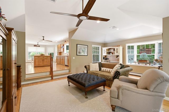 24 Preston Street, Huntington, NY 11743