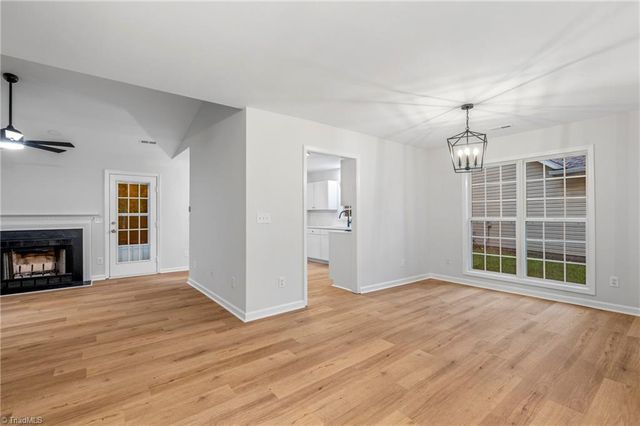 16 Spring Chapel Court, Greensboro, NC 27455