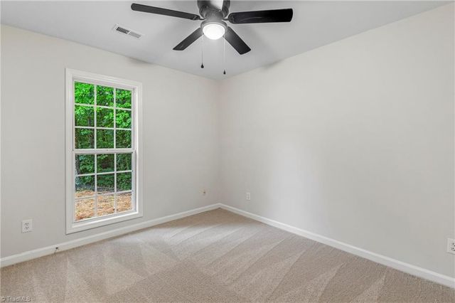 16 Spring Chapel Court, Greensboro, NC 27455