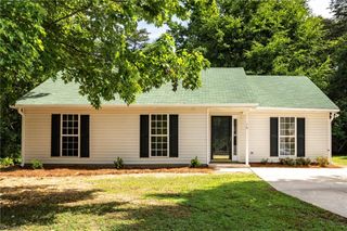 16 Spring Chapel Court, Greensboro, NC 27455