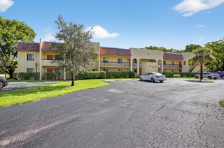 900 SW 9th Street Circle 102, Boca Raton, FL 33486