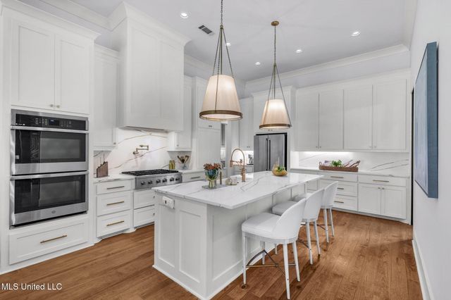 323 Penrose Place, Madison, MS 39110