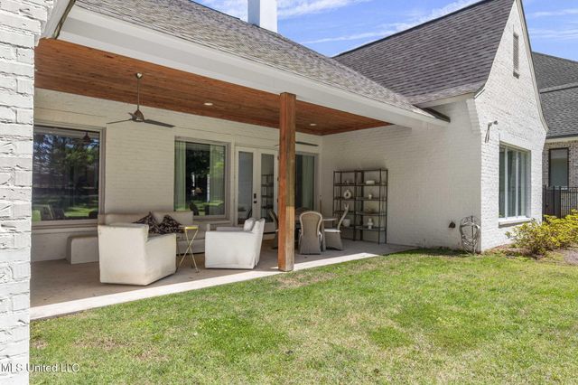 323 Penrose Place, Madison, MS 39110