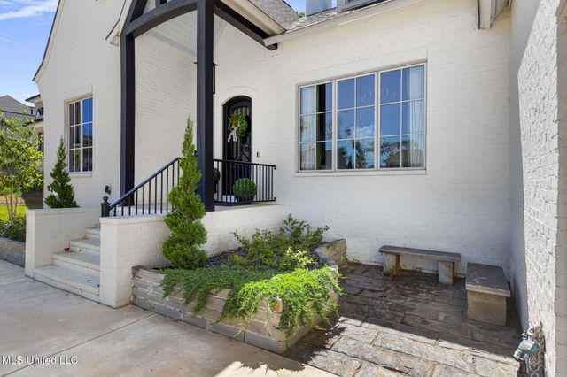 323 Penrose Place, Madison, MS 39110