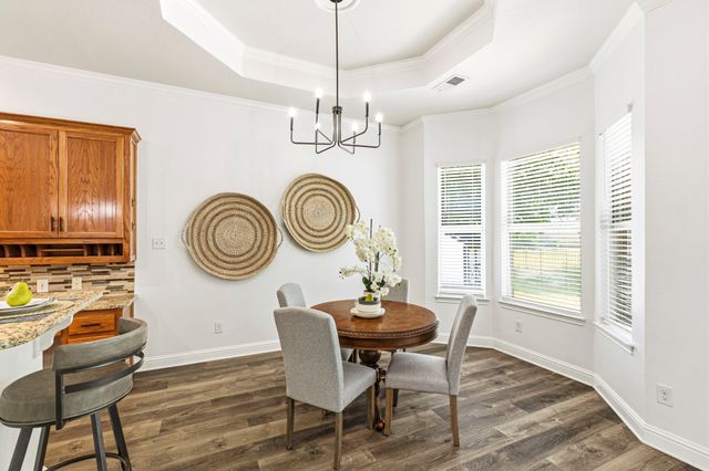 308 Leeward Circle, Azle, TX 76020