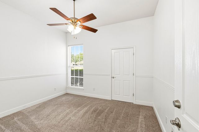 308 Leeward Circle, Azle, TX 76020