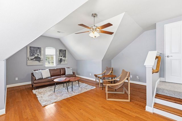 308 Leeward Circle, Azle, TX 76020