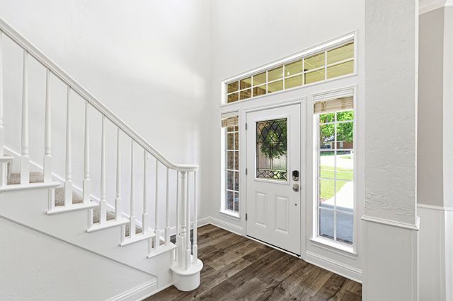 308 Leeward Circle, Azle, TX 76020