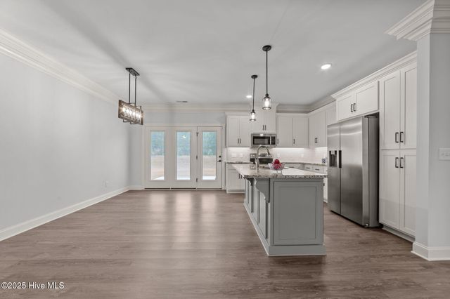 3833 E Baywood Lane, Greenville, NC 27834