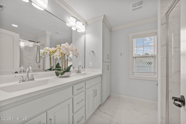 3833 E Baywood Lane, Greenville, NC 27834