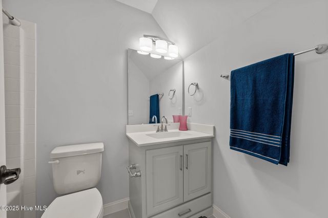 3833 E Baywood Lane, Greenville, NC 27834