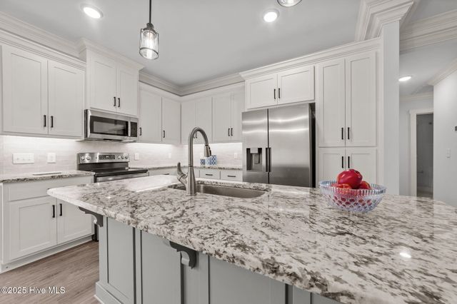 3833 E Baywood Lane, Greenville, NC 27834