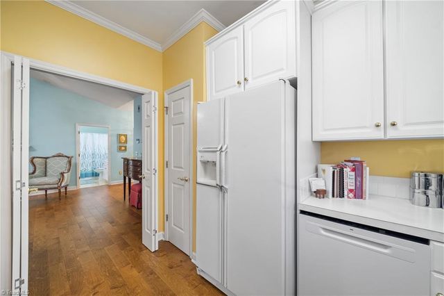 109 Sterling Point Court, Winston-salem, NC 27104