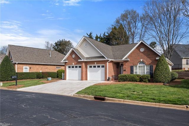 109 Sterling Point Court, Winston-salem, NC 27104