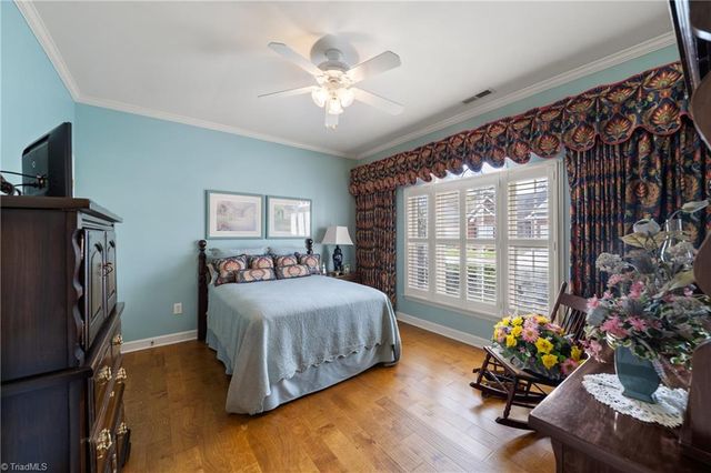 109 Sterling Point Court, Winston-salem, NC 27104