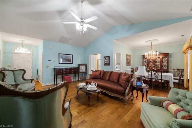 109 Sterling Point Court, Winston-salem, NC 27104