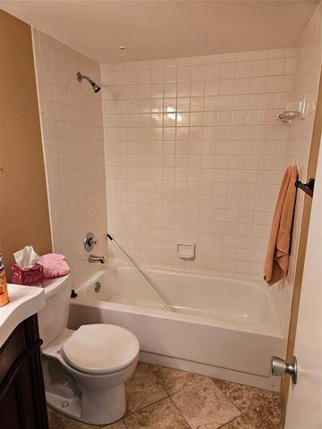 101 SW 132 Way 218, Pembroke Pines, FL 33027