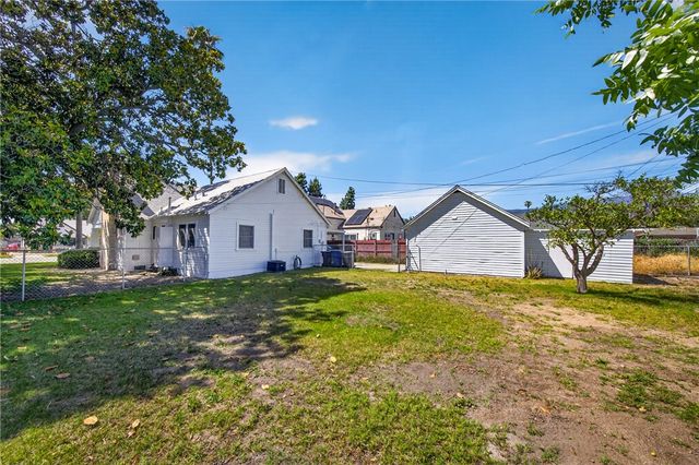 2863 N E, San Bernardino, CA 92405