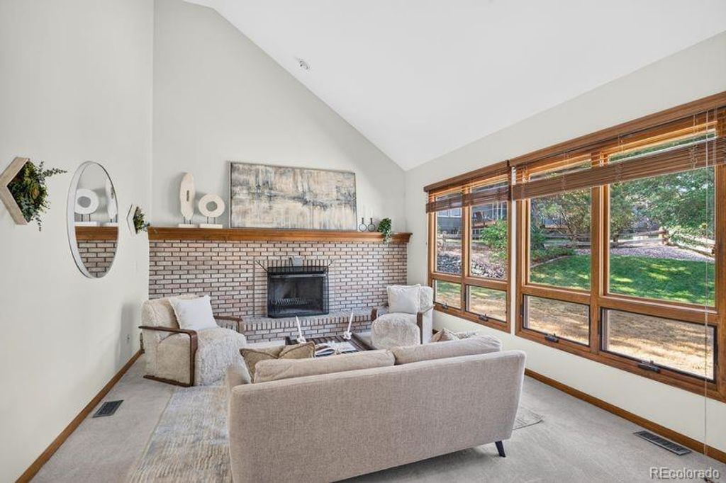 Image 26 of property listing at 9335 Prairie View Drive, Littleton, CO 80126